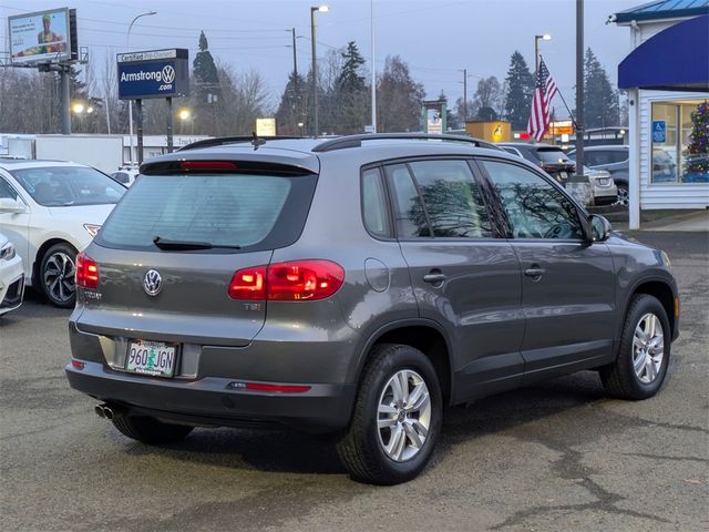 2016 Volkswagen Tiguan S