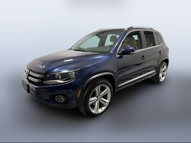 2016 Volkswagen Tiguan R-Line