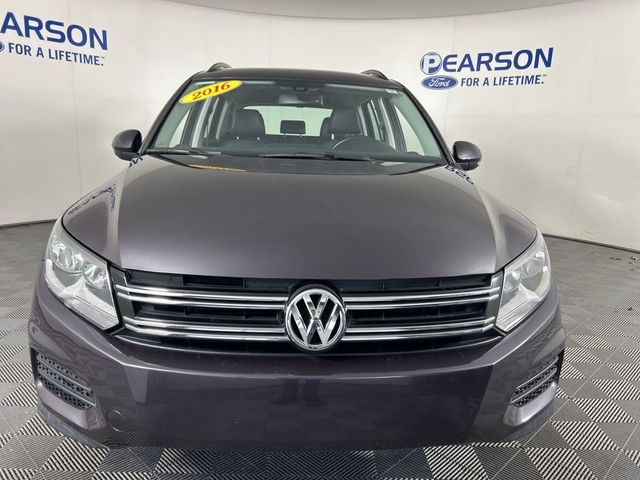 2016 Volkswagen Tiguan S