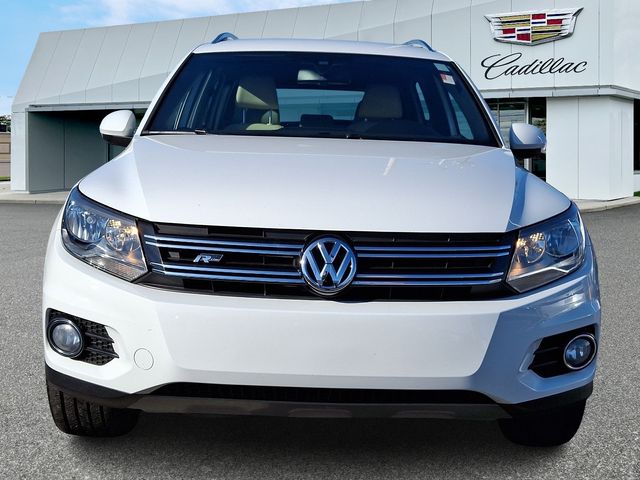 2016 Volkswagen Tiguan R-Line