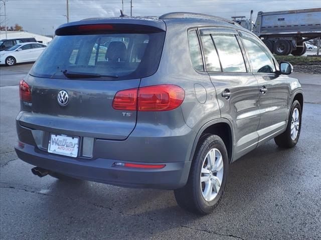 2016 Volkswagen Tiguan S