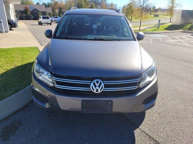 2016 Volkswagen Tiguan S