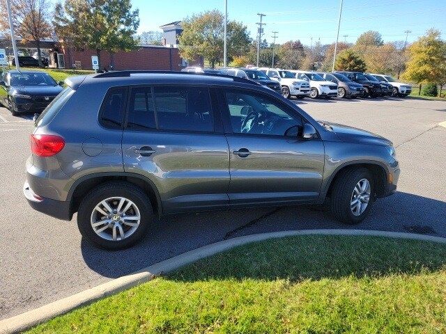 2016 Volkswagen Tiguan S