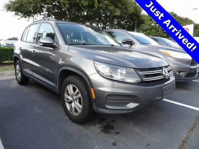 2016 Volkswagen Tiguan S