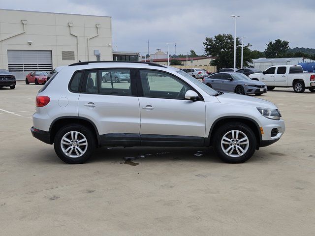 2016 Volkswagen Tiguan S