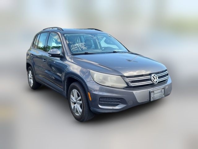 2016 Volkswagen Tiguan S