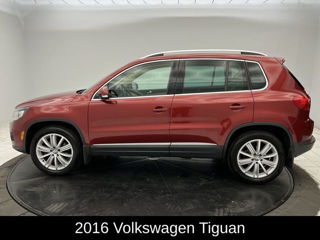 2016 Volkswagen Tiguan SE