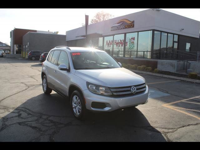 2016 Volkswagen Tiguan S