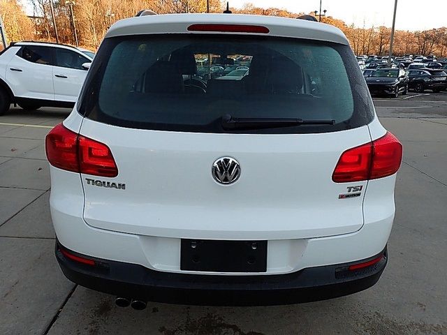 2016 Volkswagen Tiguan S