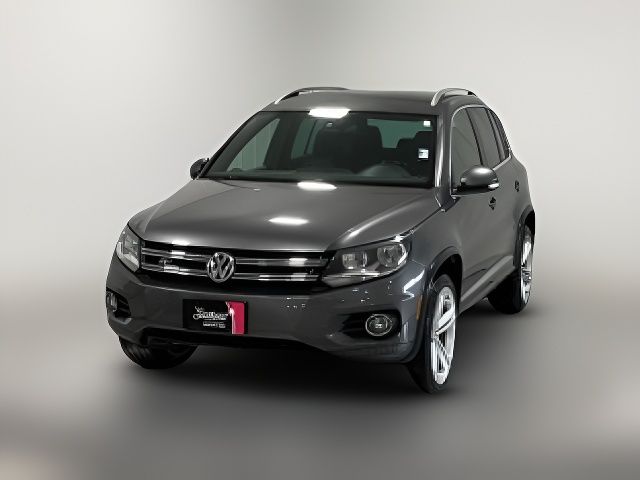 2016 Volkswagen Tiguan R-Line