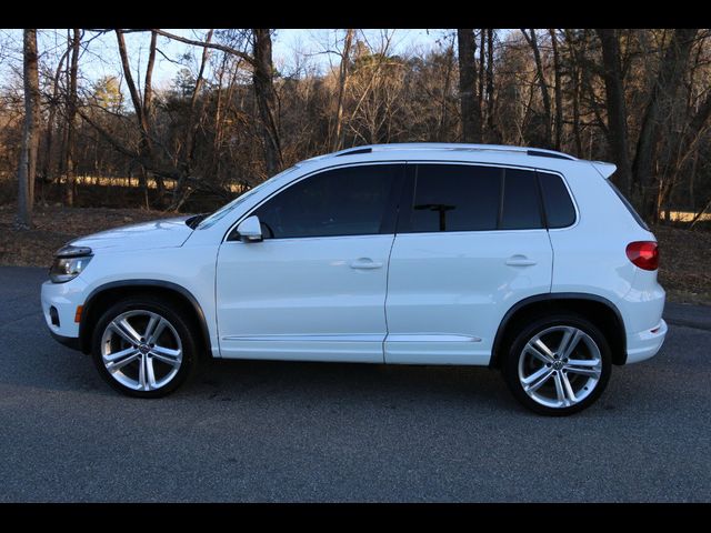 2016 Volkswagen Tiguan R-Line