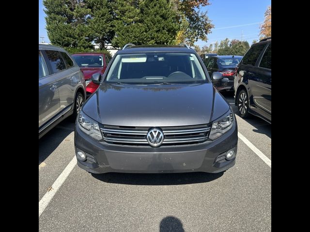 2016 Volkswagen Tiguan SE