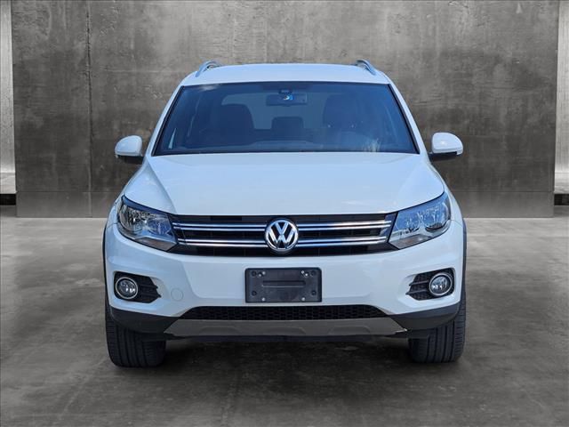 2016 Volkswagen Tiguan R-Line