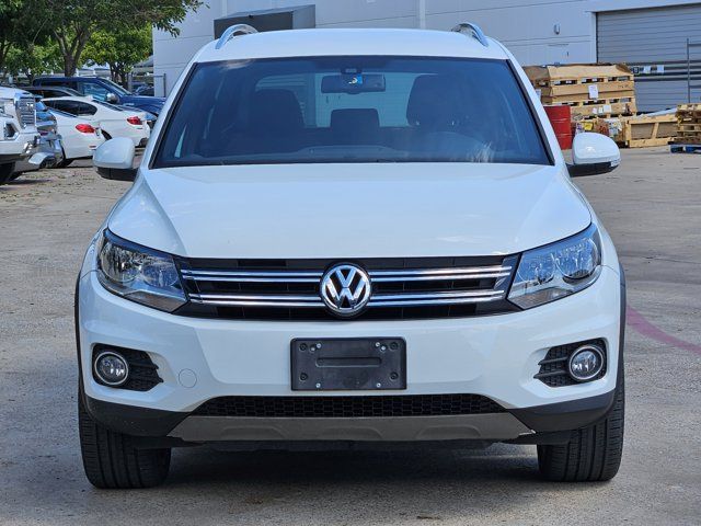 2016 Volkswagen Tiguan R-Line