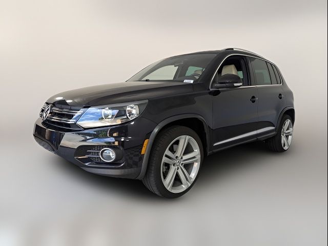 2016 Volkswagen Tiguan R-Line