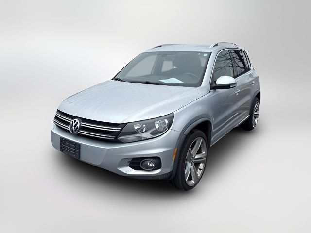 2016 Volkswagen Tiguan R-Line