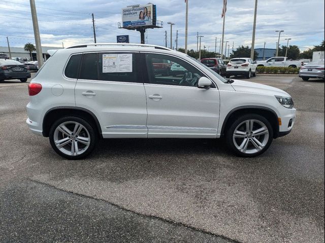 2016 Volkswagen Tiguan R-Line