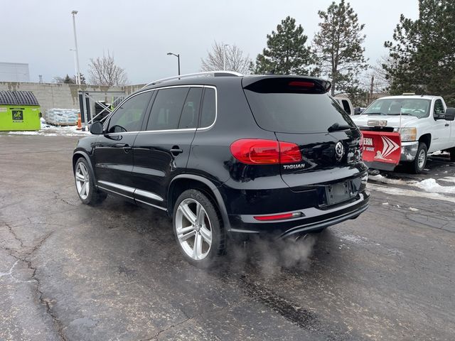 2016 Volkswagen Tiguan R-Line