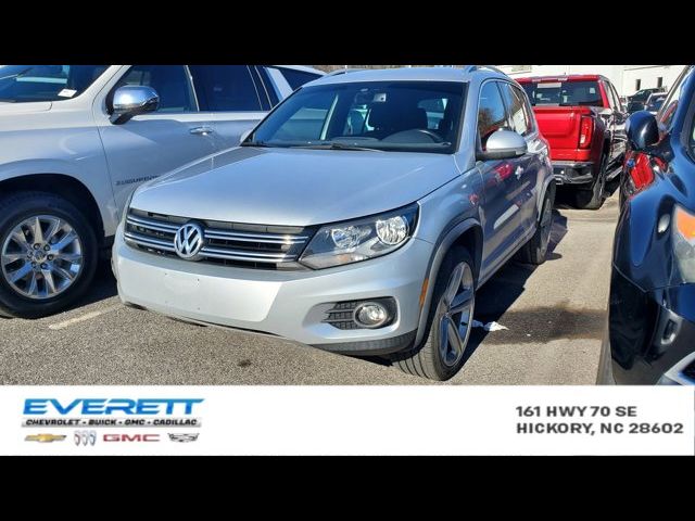 2016 Volkswagen Tiguan R-Line