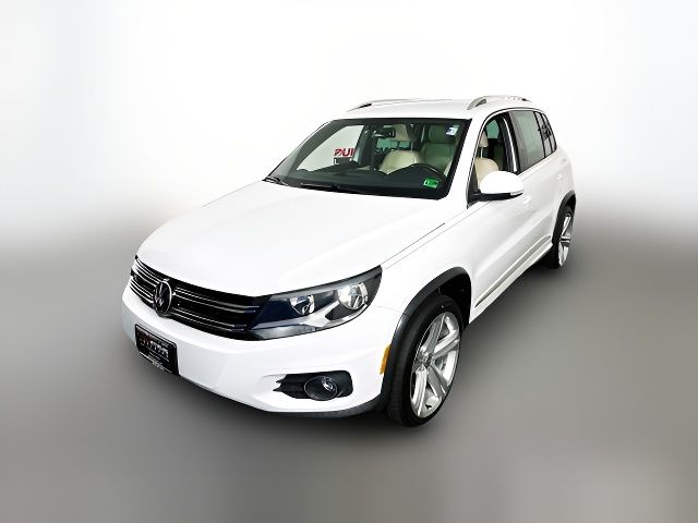 2016 Volkswagen Tiguan R-Line