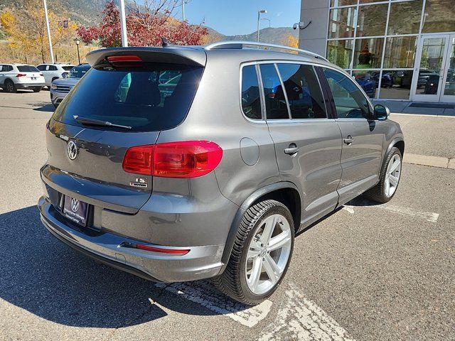 2016 Volkswagen Tiguan R-Line