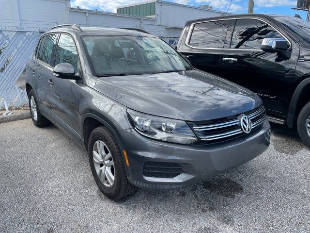 2016 Volkswagen Tiguan S