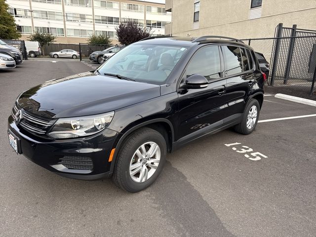 2016 Volkswagen Tiguan S