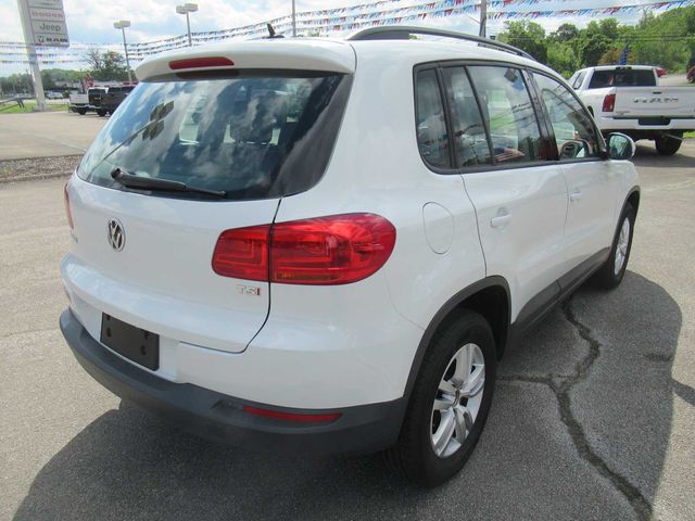 2016 Volkswagen Tiguan S