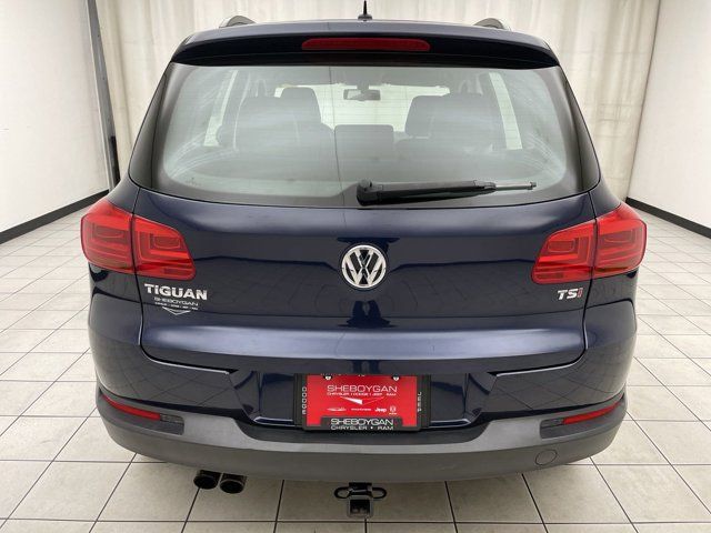 2016 Volkswagen Tiguan S