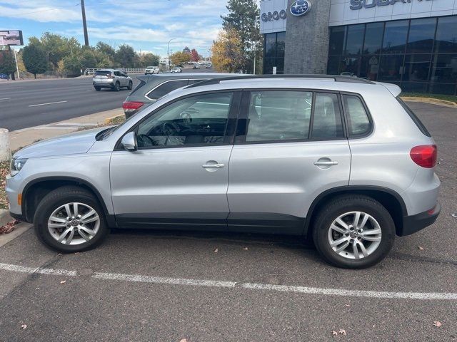 2016 Volkswagen Tiguan S