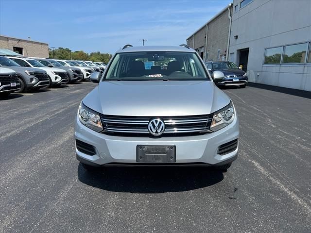 2016 Volkswagen Tiguan S