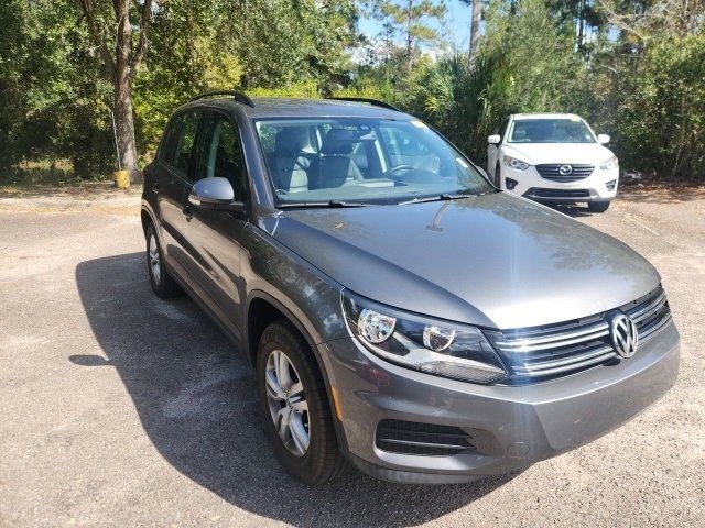 2016 Volkswagen Tiguan S