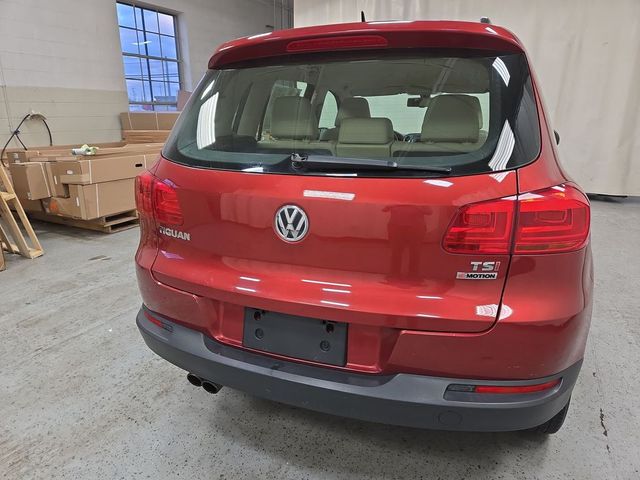 2016 Volkswagen Tiguan S