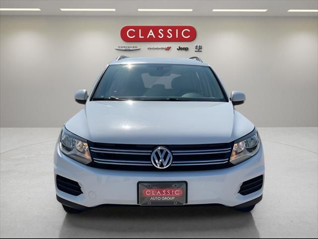 2016 Volkswagen Tiguan S