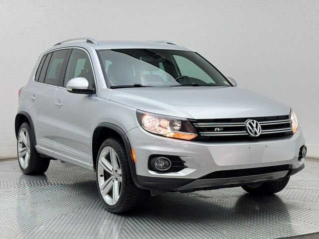 2016 Volkswagen Tiguan R-Line