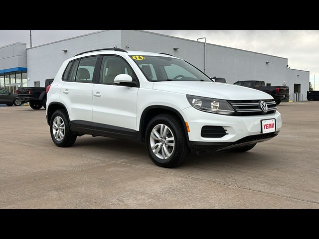 2016 Volkswagen Tiguan S