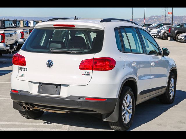 2016 Volkswagen Tiguan S