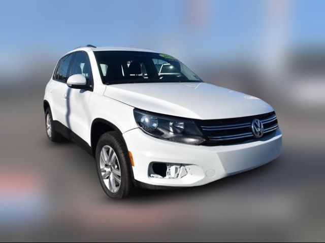 2016 Volkswagen Tiguan S