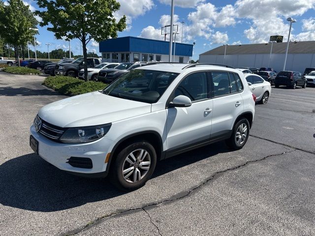 2016 Volkswagen Tiguan S