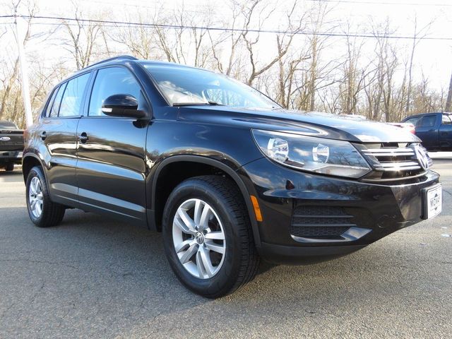 2016 Volkswagen Tiguan S