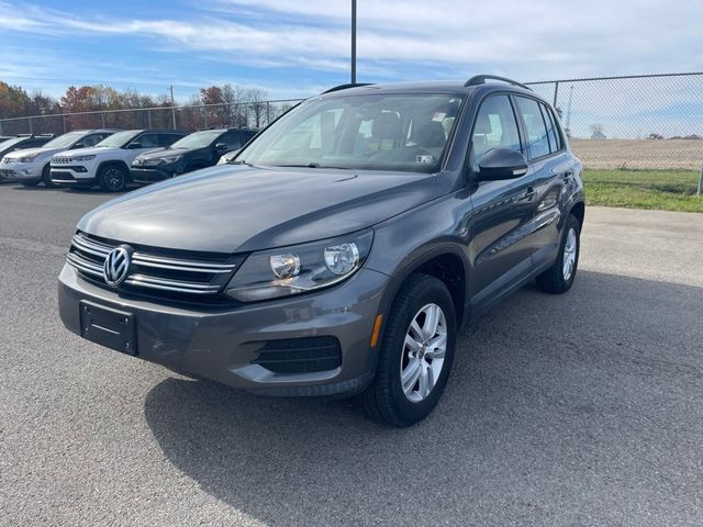 2016 Volkswagen Tiguan S