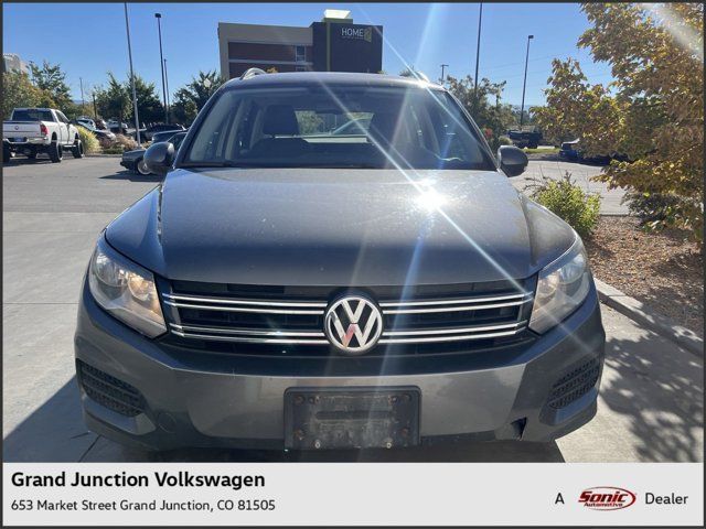 2016 Volkswagen Tiguan S