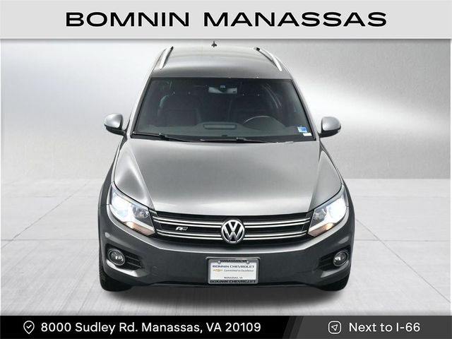 2016 Volkswagen Tiguan R-Line