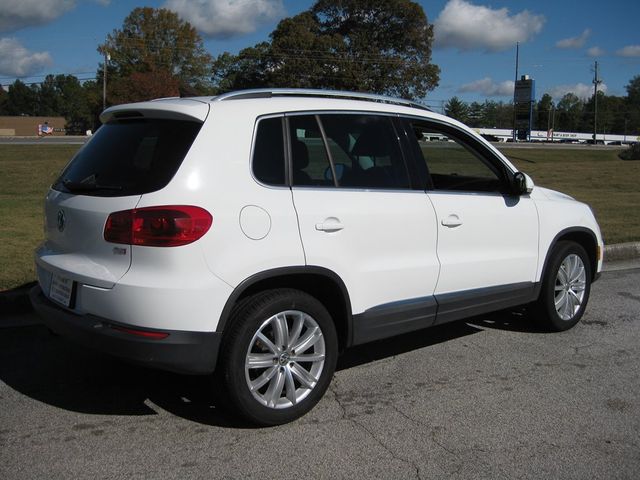 2016 Volkswagen Tiguan SE