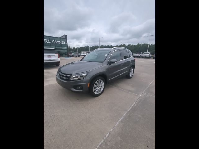 2016 Volkswagen Tiguan SE