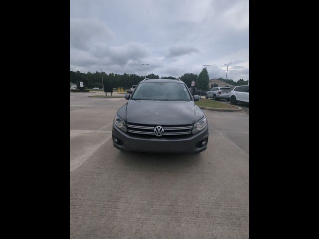 2016 Volkswagen Tiguan SE