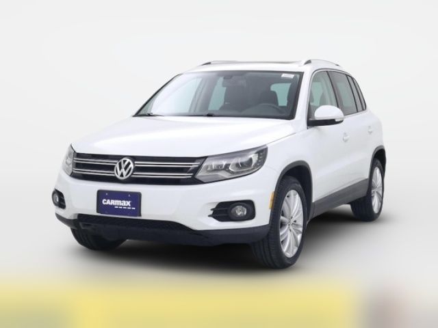 2016 Volkswagen Tiguan SE