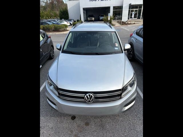2016 Volkswagen Tiguan S