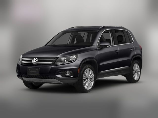 2016 Volkswagen Tiguan SE