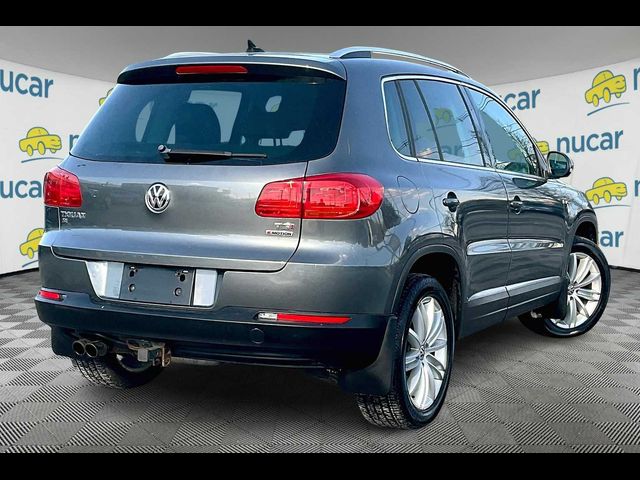 2016 Volkswagen Tiguan SE